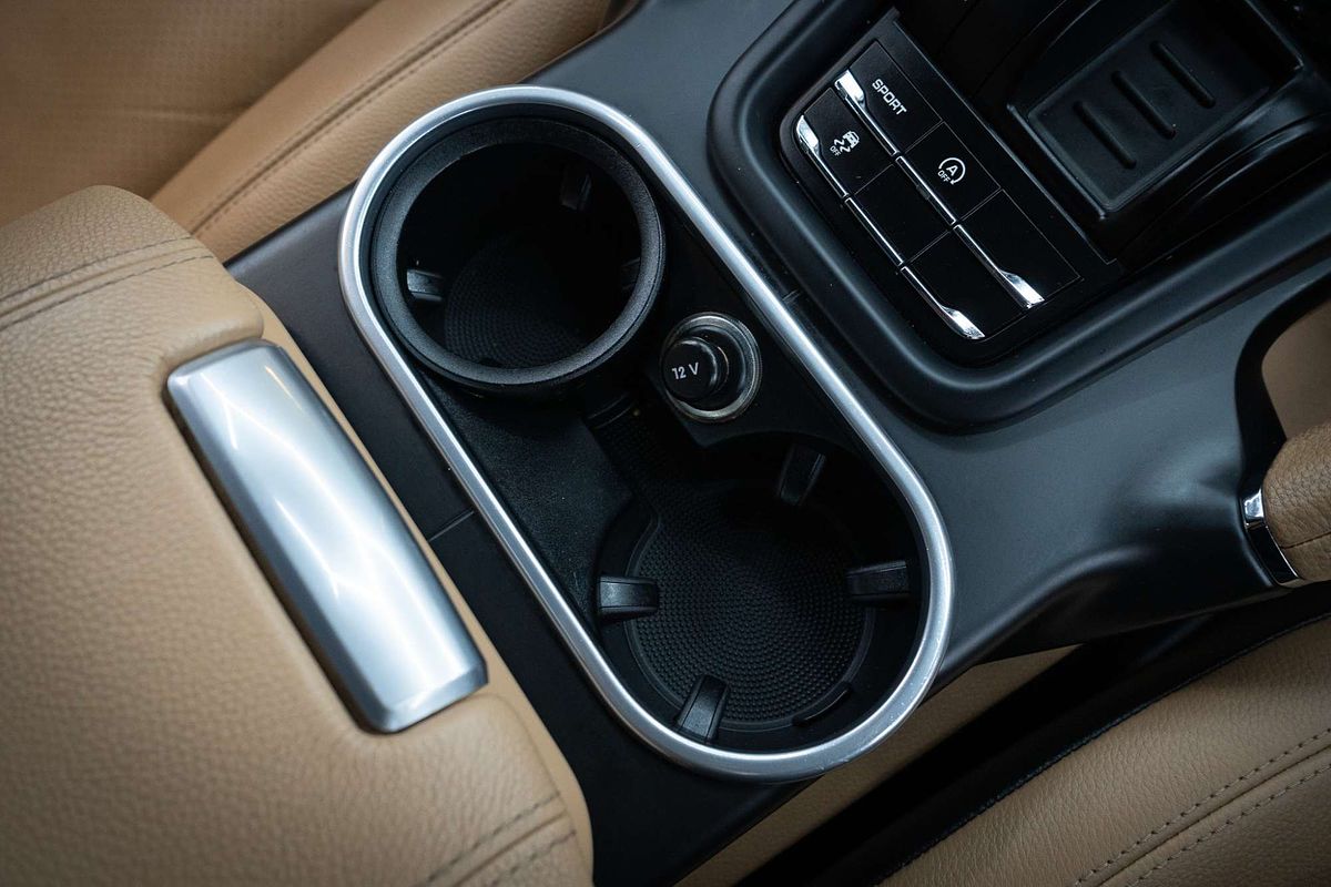 2014 Porsche Cayenne Diesel Platinum Edition 92A