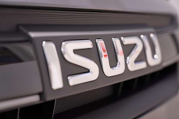 2025 Isuzu D-MAX LS-M 4X4