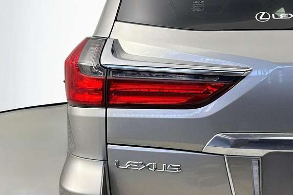 2019 Lexus LX LX450d VDJ201R
