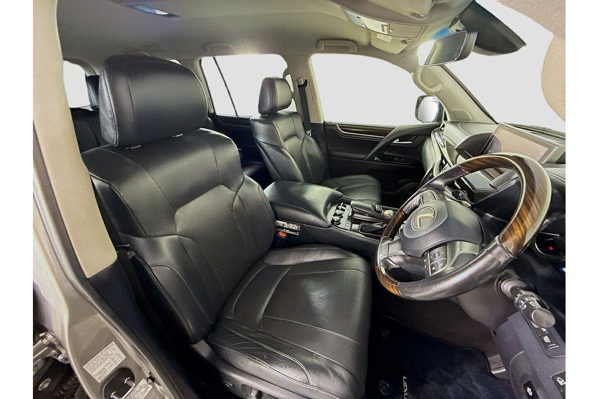 2019 Lexus LX LX450d VDJ201R