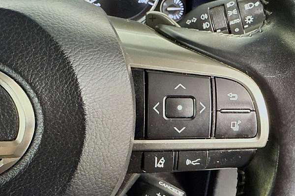 2019 Lexus LX LX450d VDJ201R