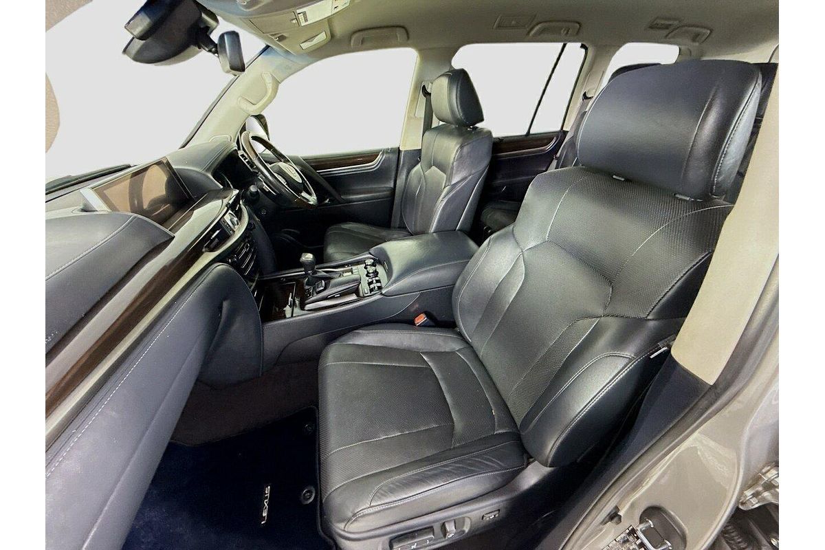 2019 Lexus LX LX450d VDJ201R
