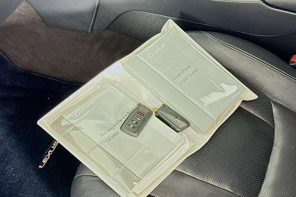 2019 Lexus LX LX450d VDJ201R