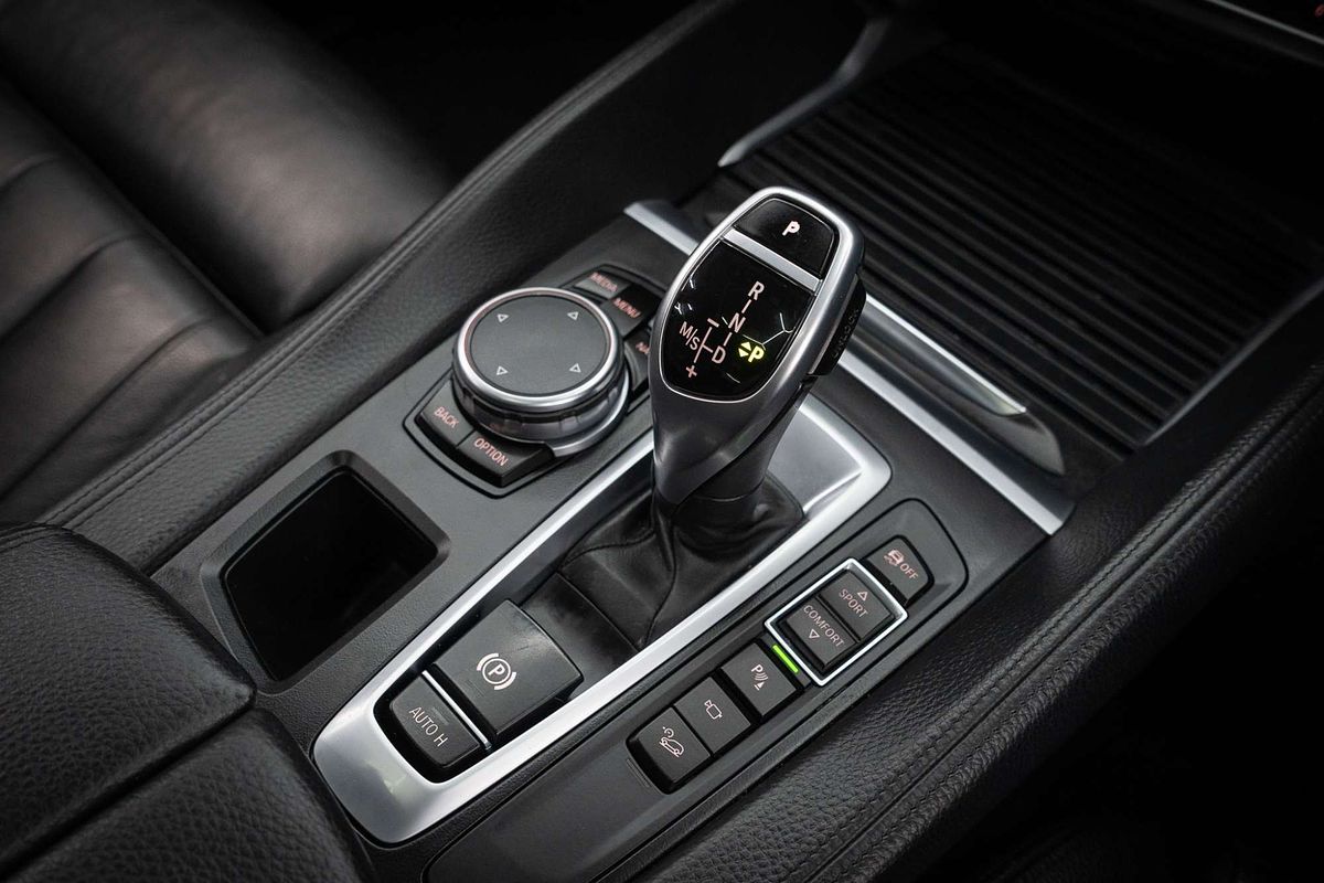 2014 BMW X6 xDrive30d E71 LCI