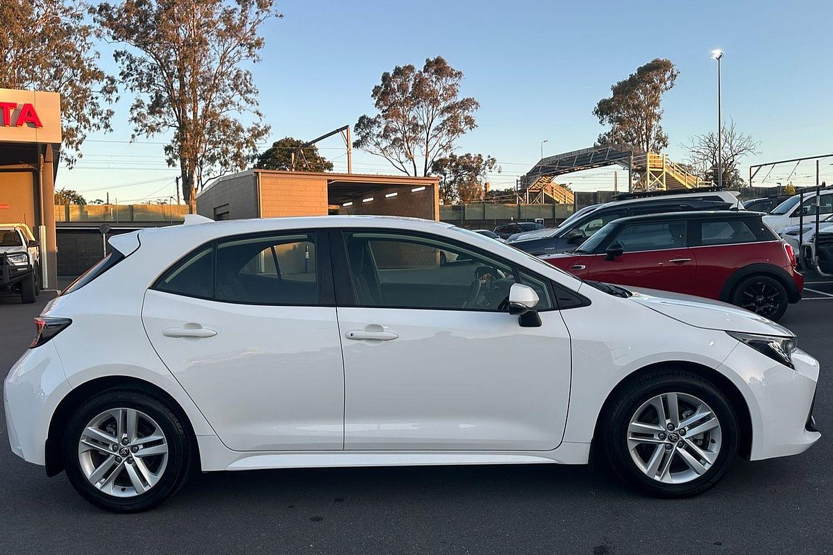 2019 Toyota Corolla Ascent Sport MZEA12R