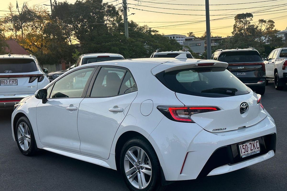 2019 Toyota Corolla Ascent Sport MZEA12R