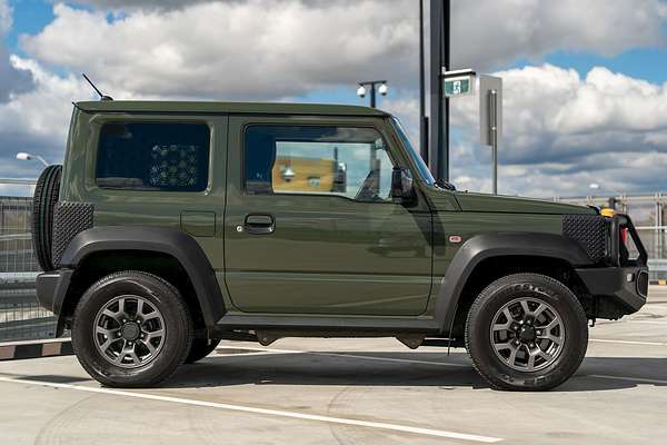 2022 Suzuki Jimny GLX GJ