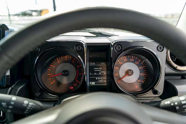 2022 Suzuki Jimny GLX GJ