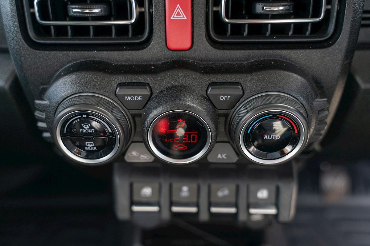 2022 Suzuki Jimny GLX GJ
