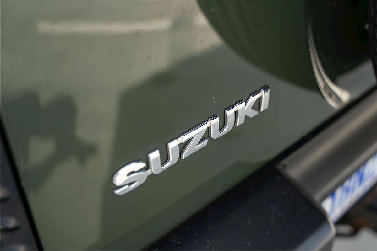 2022 Suzuki Jimny GLX GJ