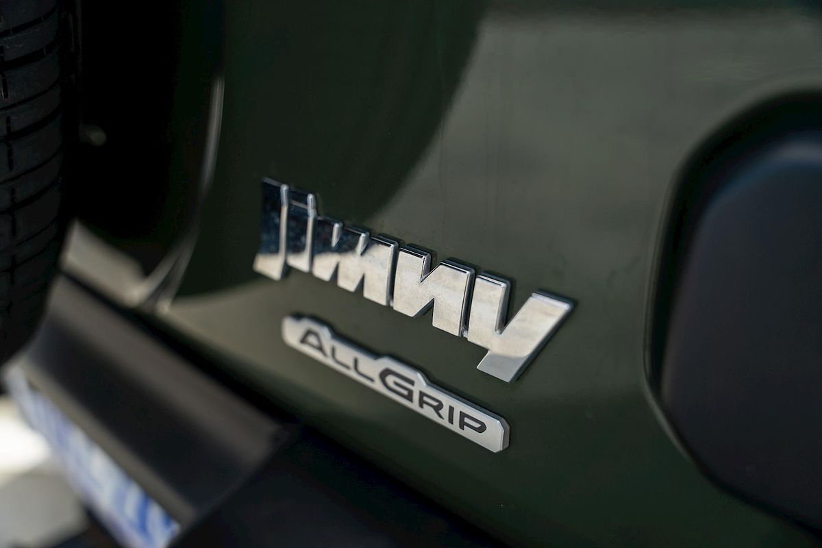2022 Suzuki Jimny GLX GJ