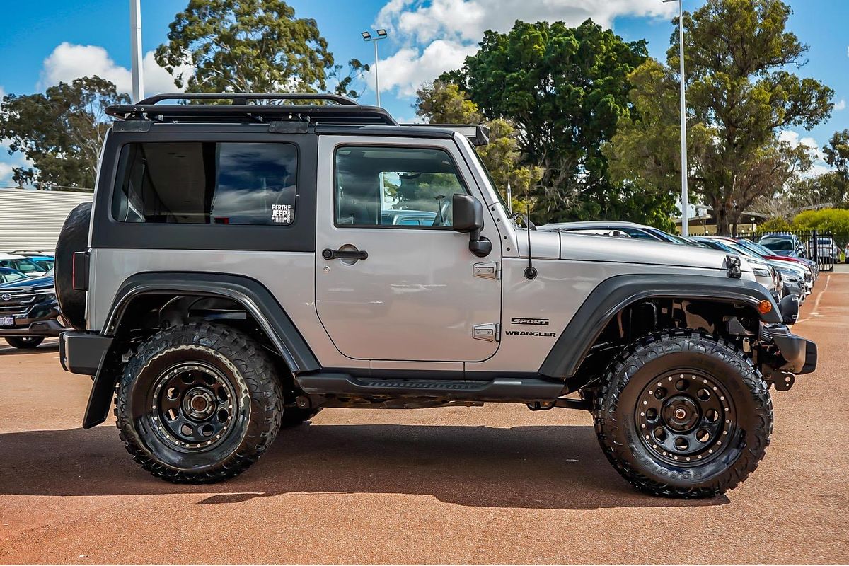 2013 Jeep Wrangler Sport JK