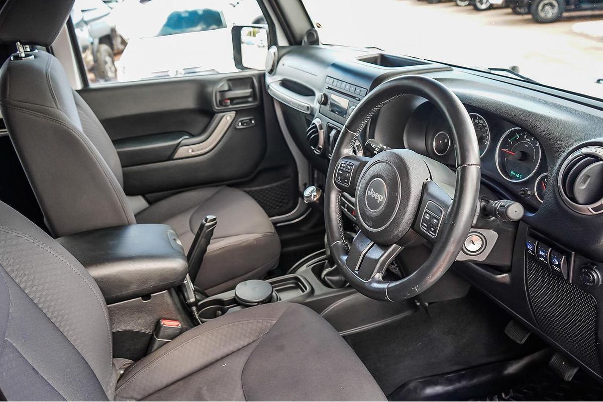 2013 Jeep Wrangler Sport JK