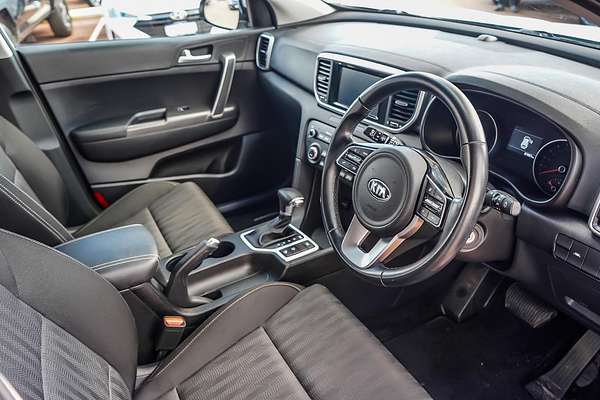 2020 Kia Sportage S QL