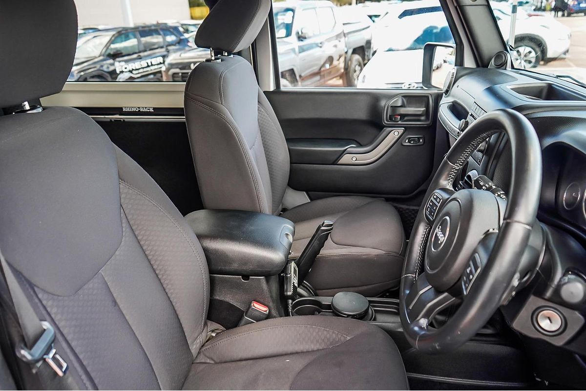2013 Jeep Wrangler Sport JK