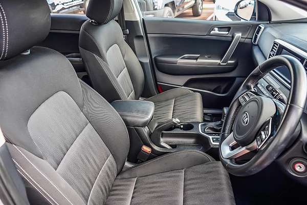 2020 Kia Sportage S QL