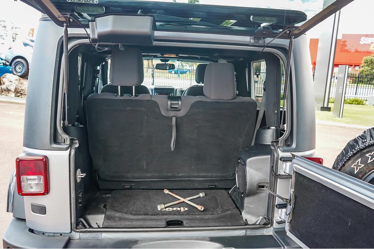 2013 Jeep Wrangler Sport JK