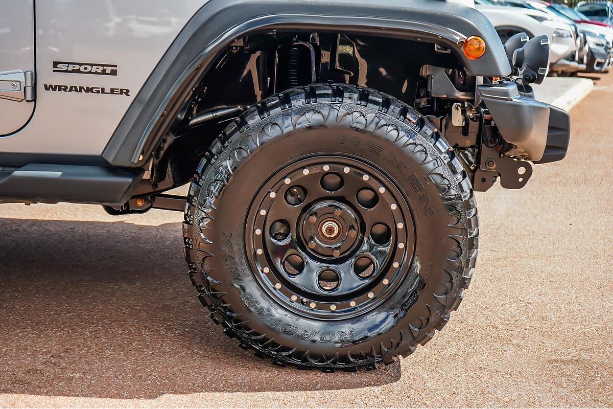 2013 Jeep Wrangler Sport JK