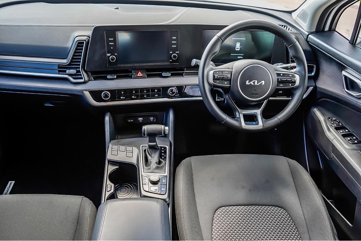 2024 Kia Sportage S NQ5