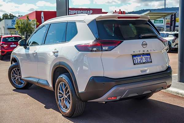 2024 Nissan X-TRAIL ST T33