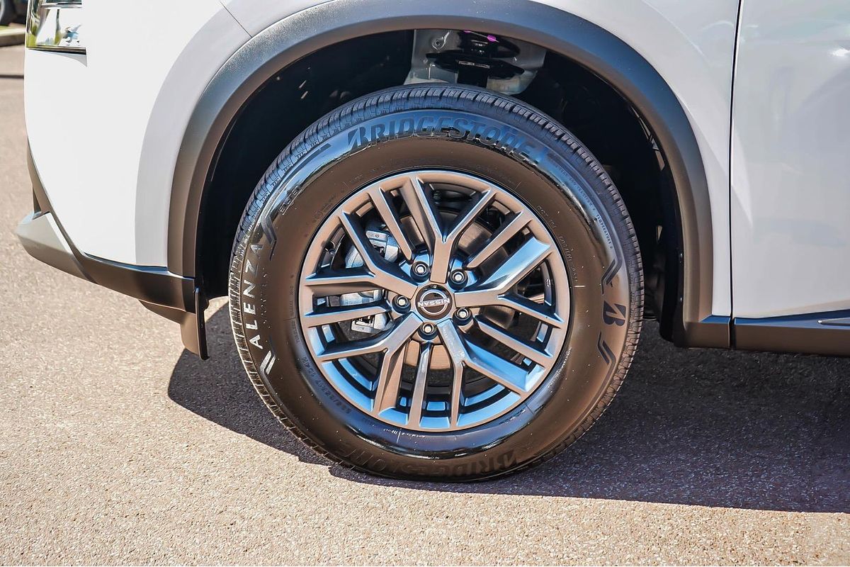 2024 Nissan X-TRAIL ST T33