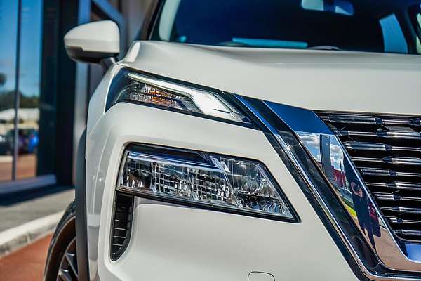 2024 Nissan X-TRAIL ST T33