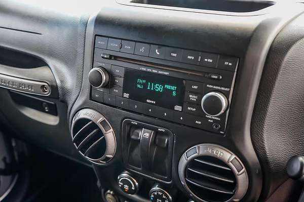 2013 Jeep Wrangler Sport JK