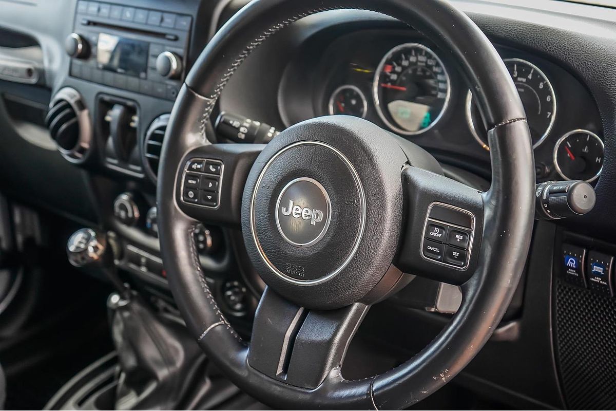 2013 Jeep Wrangler Sport JK