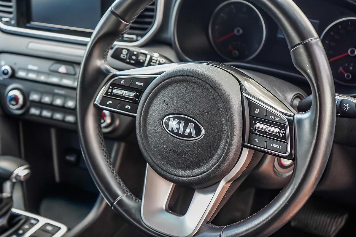 2020 Kia Sportage S QL