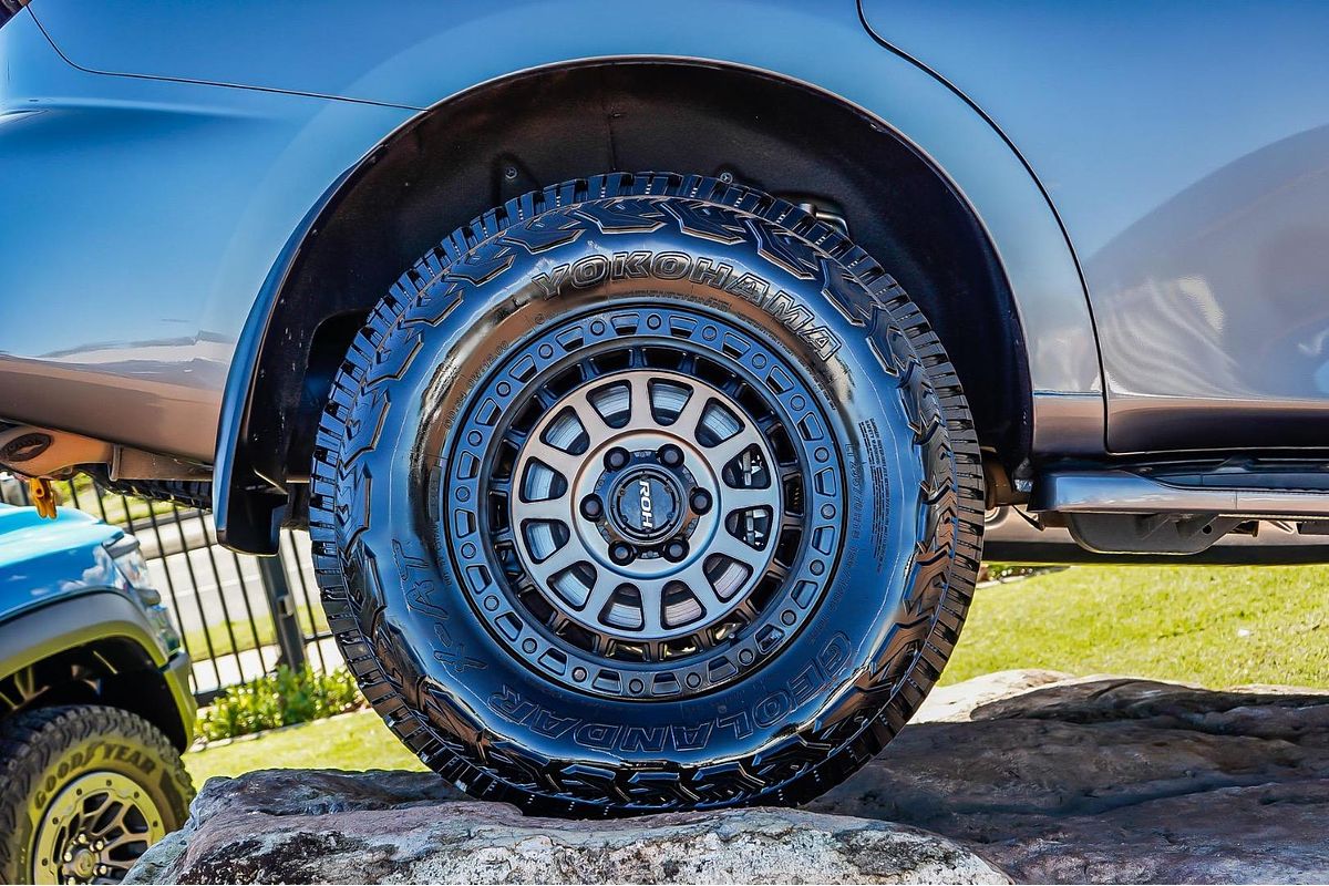 2022 Nissan Patrol Ti Y62