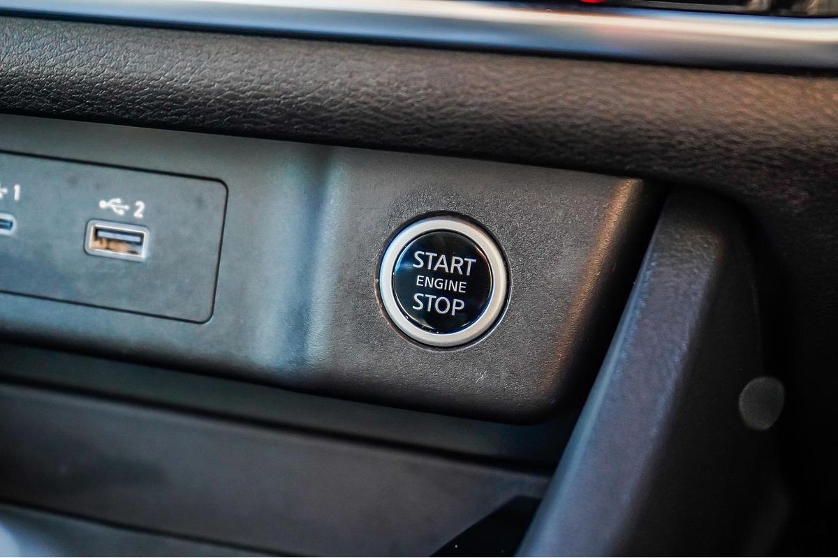 2024 Nissan X-TRAIL ST T33