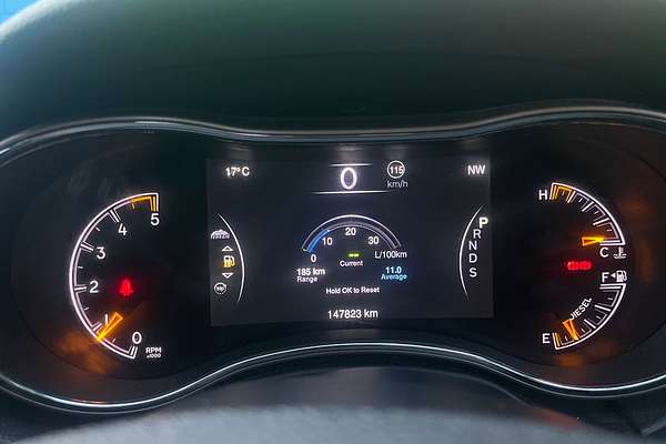 2013 Jeep Grand Cherokee Laredo WK