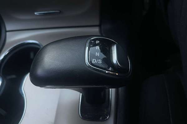 2013 Jeep Grand Cherokee Laredo WK
