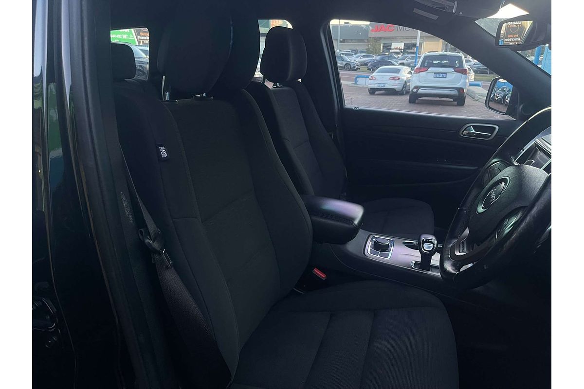 2013 Jeep Grand Cherokee Laredo WK