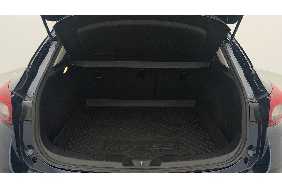 2017 Mazda 3 SP25 Astina BN Series
