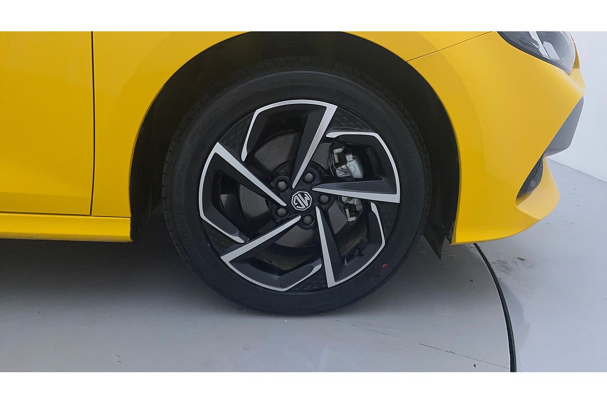 2023 MG MG5 Essence