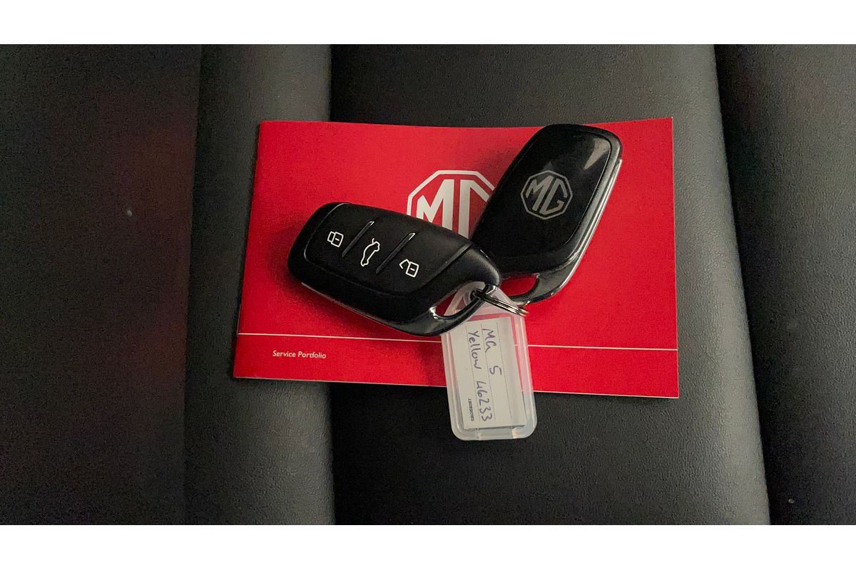 2023 MG MG5 Essence