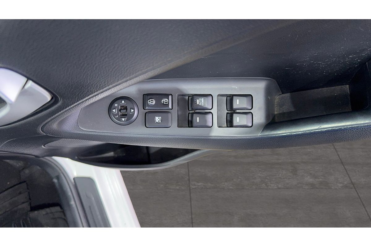 2017 Kia Cerato S YD