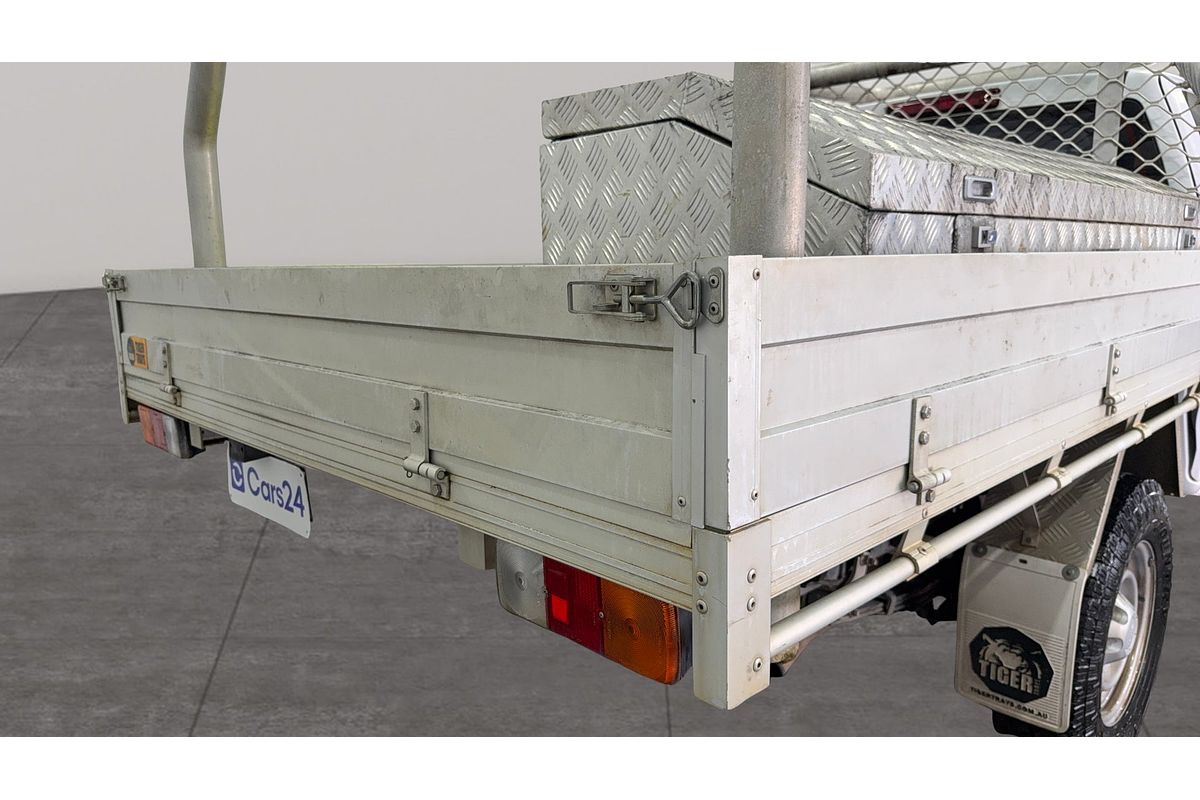 2016 Isuzu D-MAX SX High Ride Rear Wheel Drive