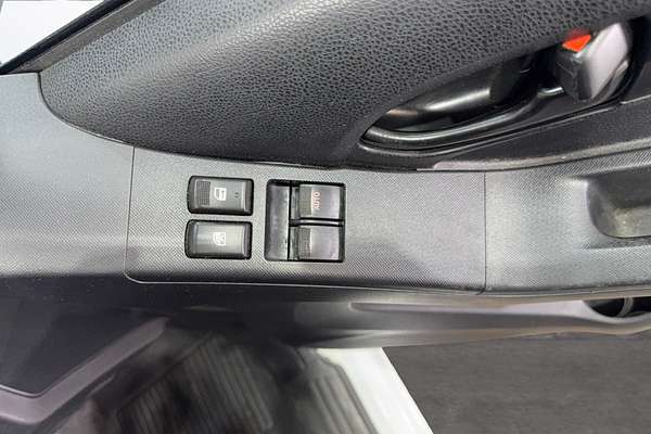 2016 Isuzu D-MAX SX High Ride Rear Wheel Drive