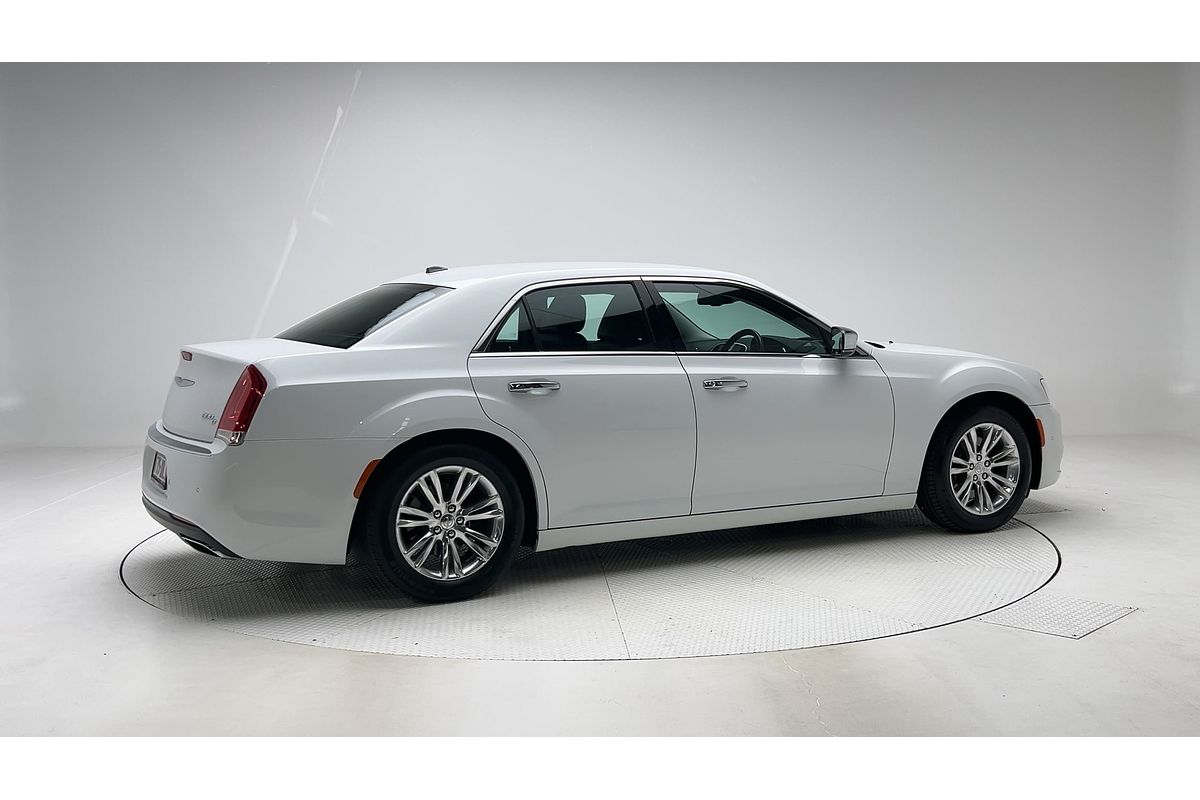 2015 Chrysler 300 C LX