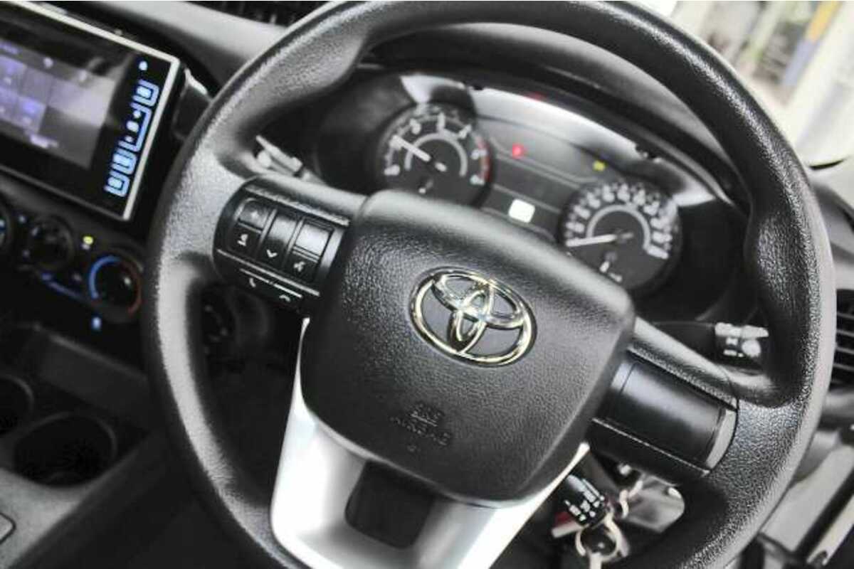 2018 Toyota HILUX WORKMATE DUAL CAB GUN125R