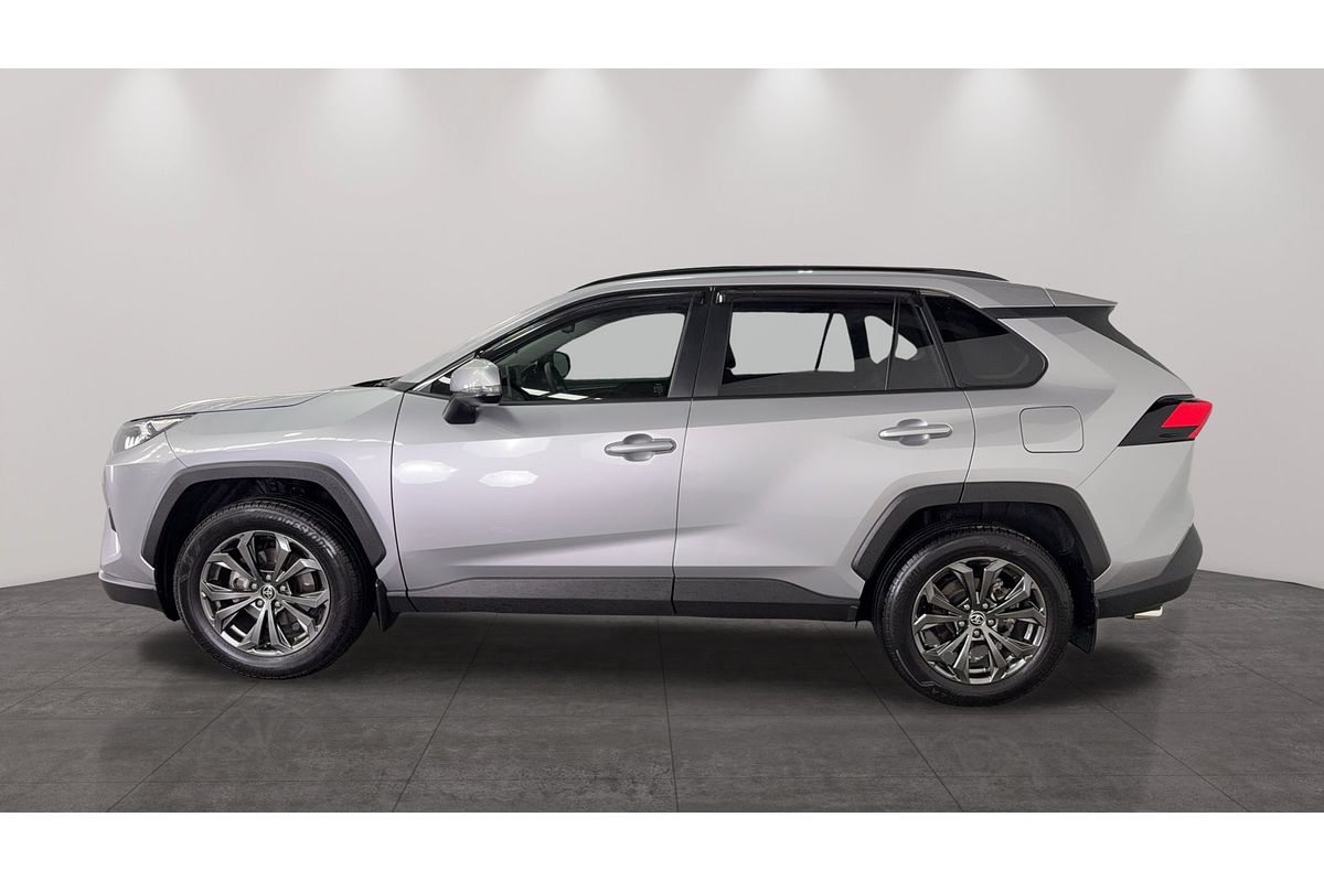 2023 Toyota RAV4 GXL MXAA52R