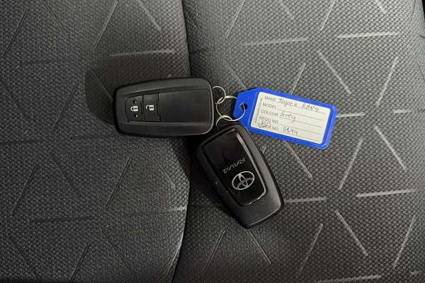 2023 Toyota RAV4 GXL MXAA52R