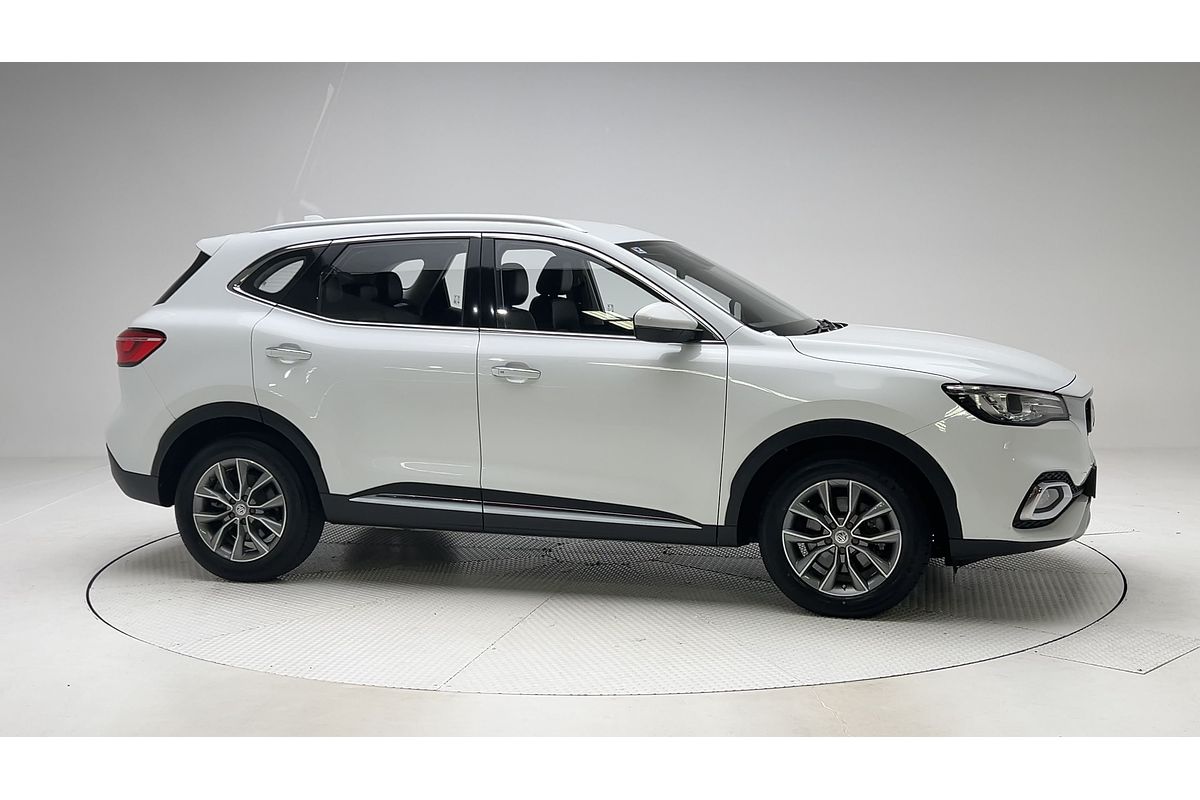 2022 MG HS Vibe SAS23