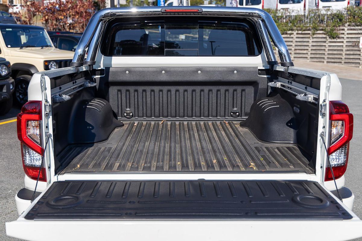 2024 Nissan Navara ST-X D23 4X4