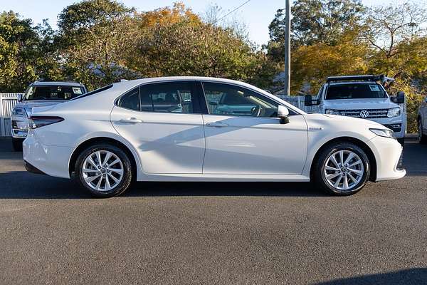 2024 Toyota Camry Ascent AXVH70R