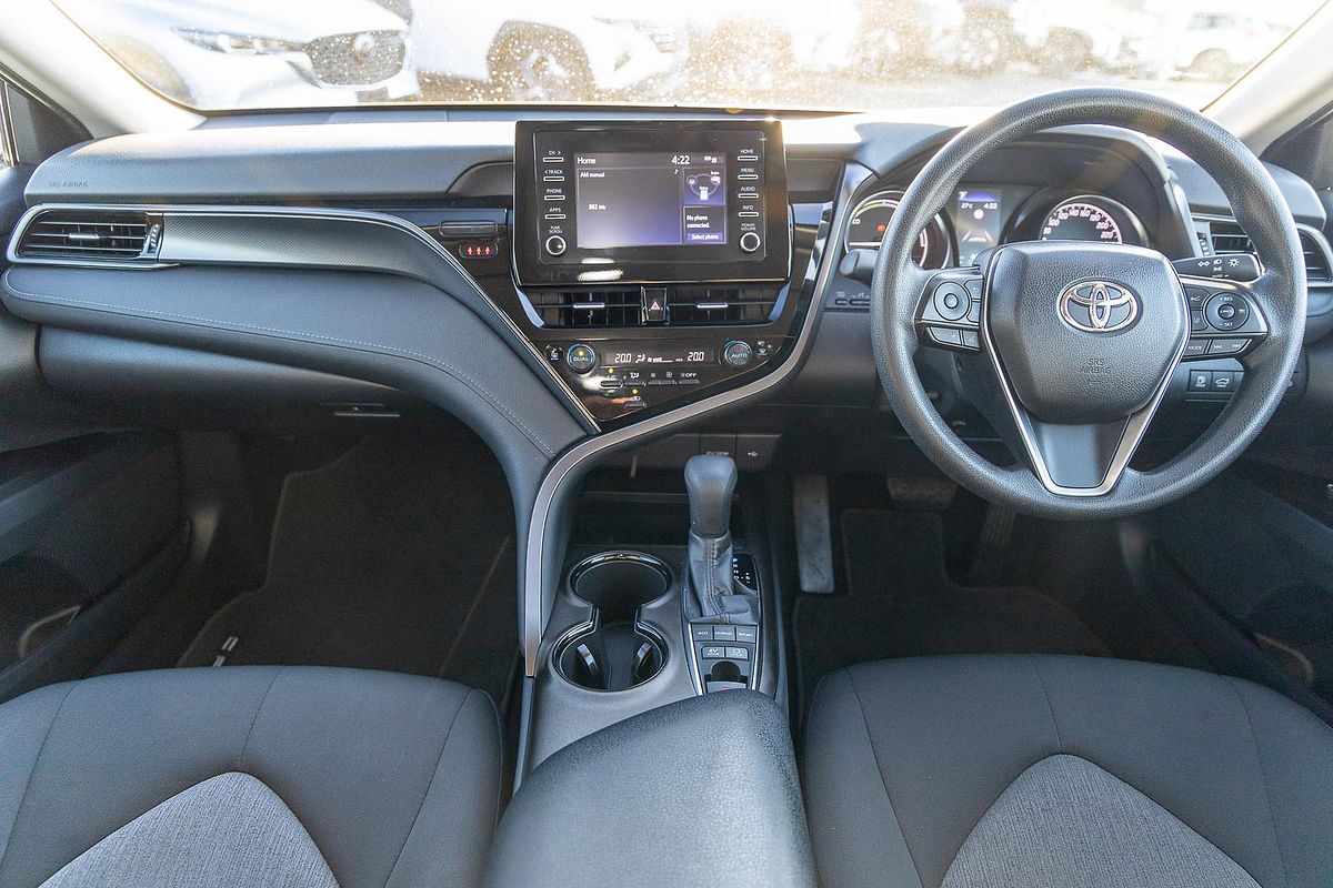 2024 Toyota Camry Ascent AXVH70R
