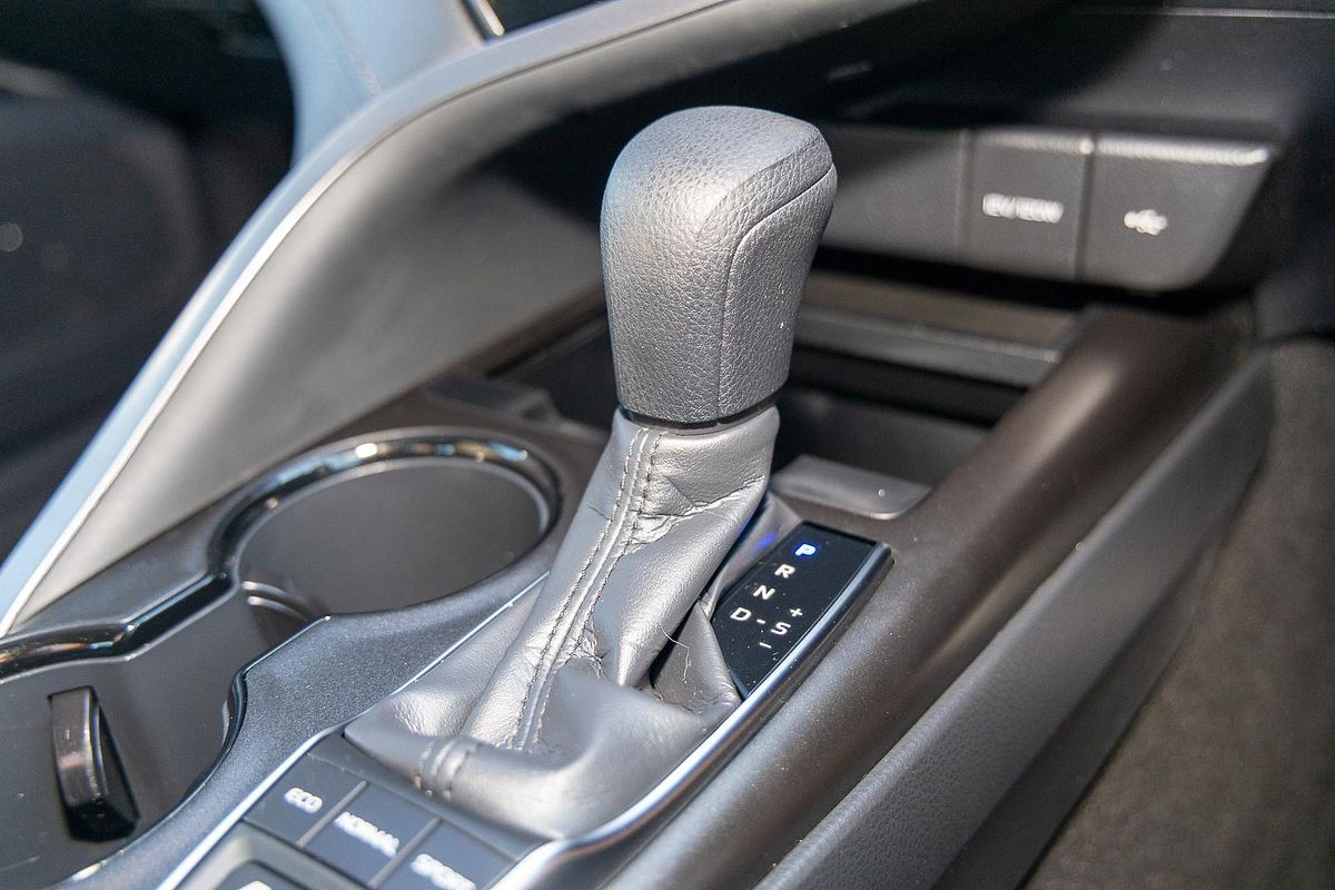 2024 Toyota Camry Ascent AXVH70R