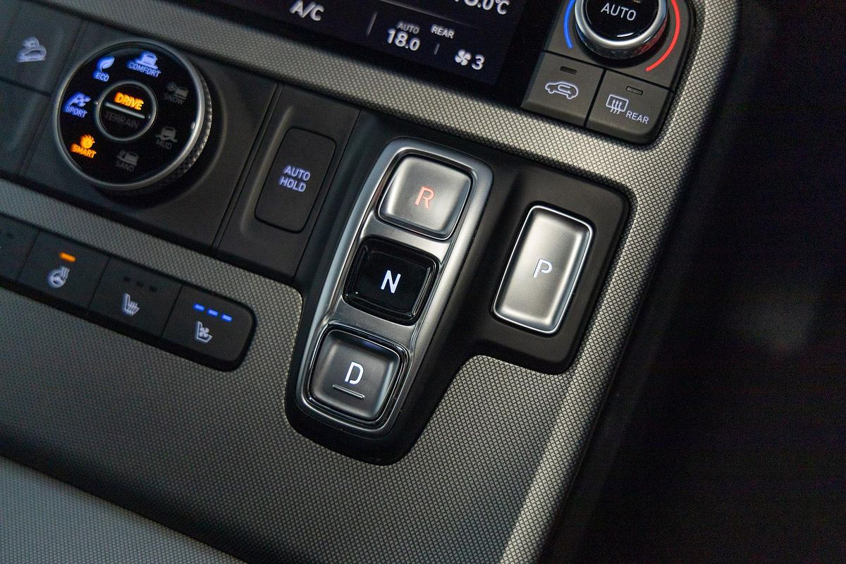 2024 Hyundai Palisade Calligraphy Black Ink LX2.V4